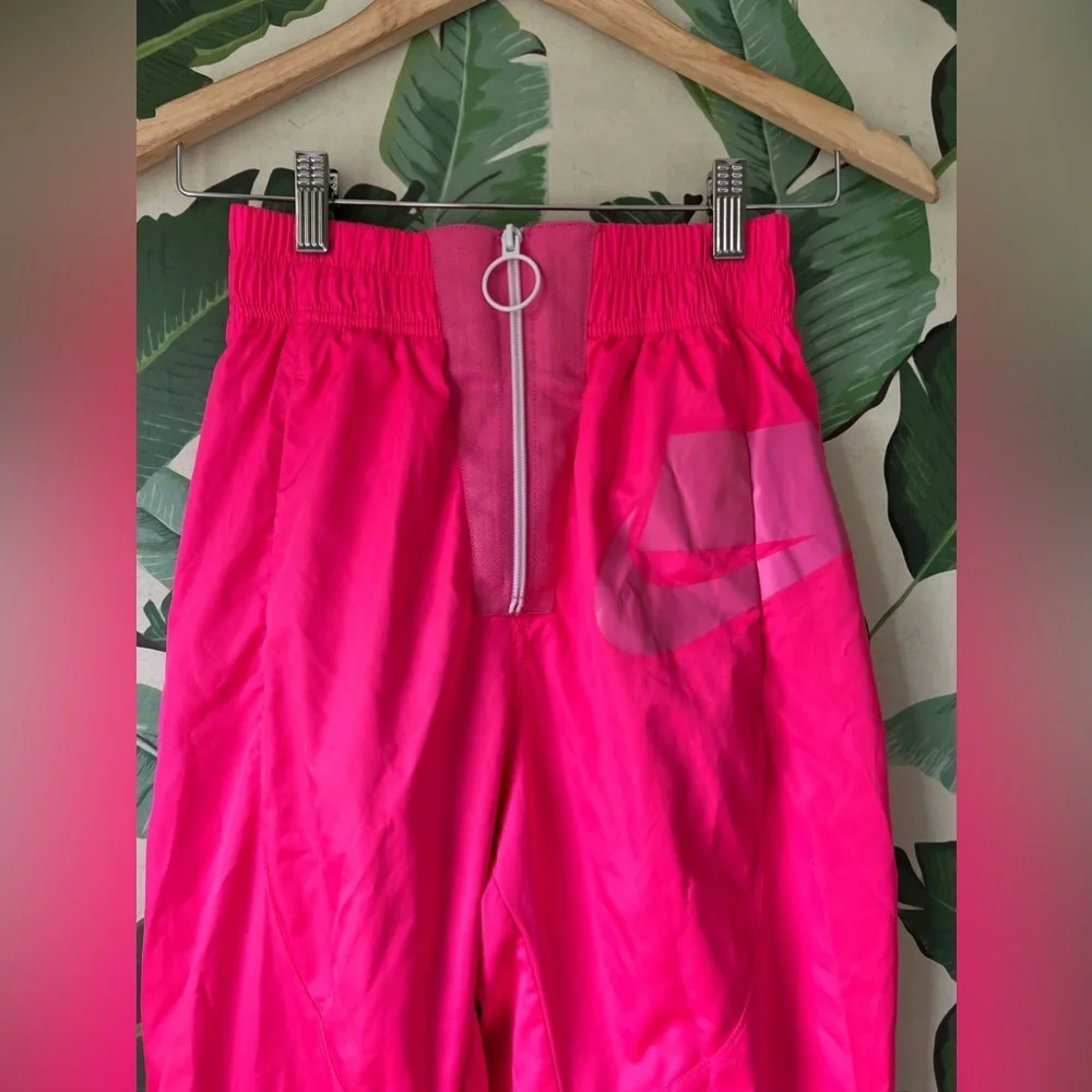 Nike Sportswear Track Pants Joggers Active Women XS Neon Pink‎ High Rise